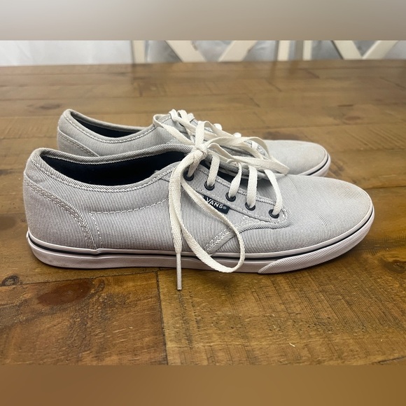 Striped Vans Size 8 - Picture 3 of 9